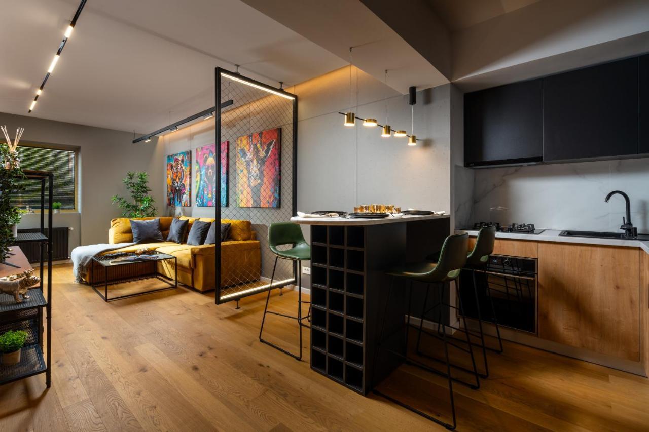 Brooklyn Studio - Aviatiei Park - Netflix - Parking บูคาเรสต์ ภายนอก รูปภาพ