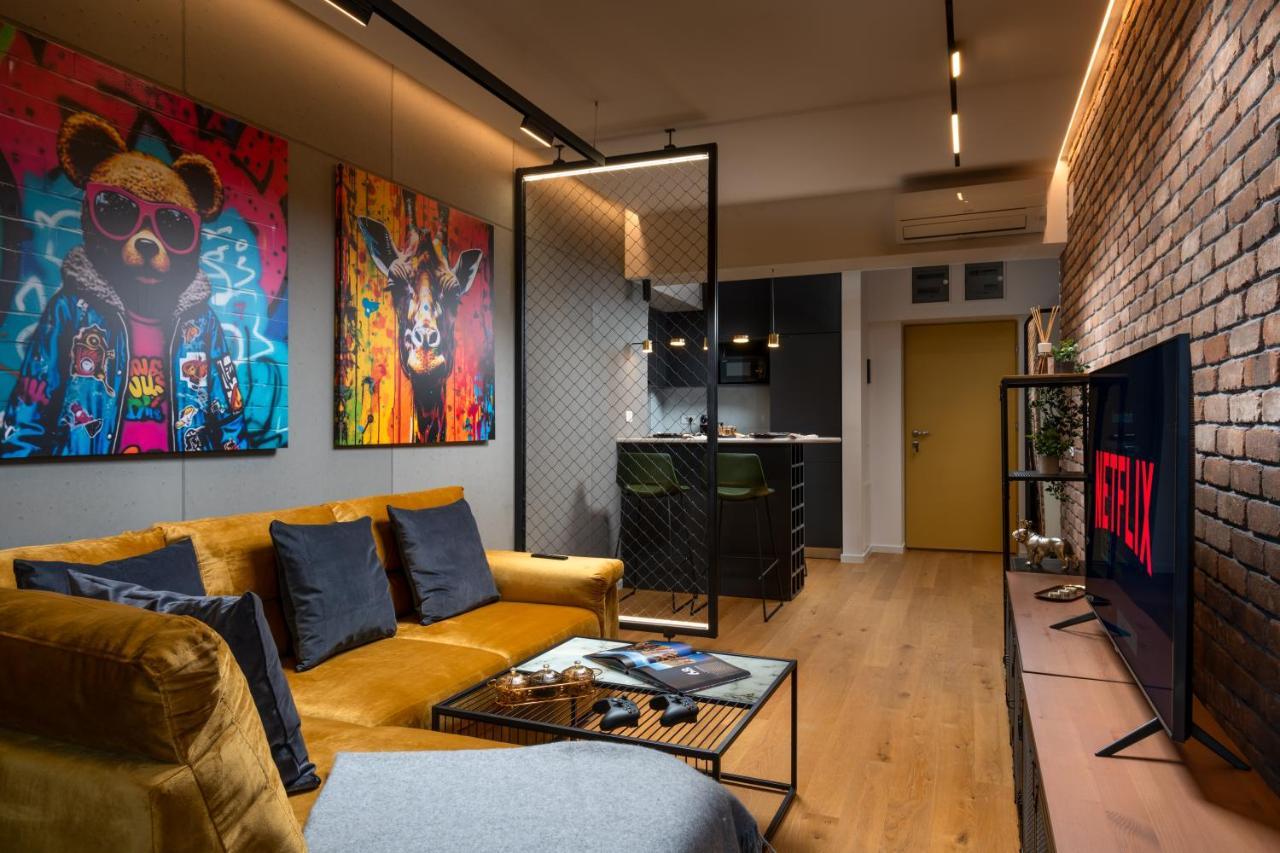 Brooklyn Studio - Aviatiei Park - Netflix - Parking บูคาเรสต์ ภายนอก รูปภาพ